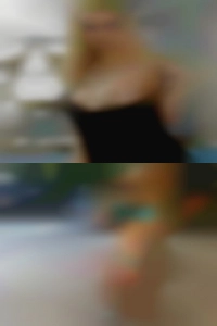 I'm a plump xxx women hot sexy curvy lady.